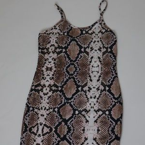 PrettyLittleThing Tank Shirt/Dress